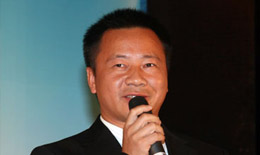 照明行業“標桿式領袖”雷士照明總裁